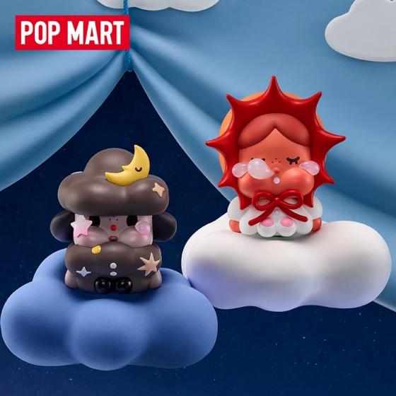 POPMART泡泡玛特CRYBABY出走的月亮坐坐系列手办盲盒摆件