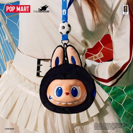 POPMART泡泡玛特THE MONSTERS × FIFA搪胶毛绒挂件labubu世界杯