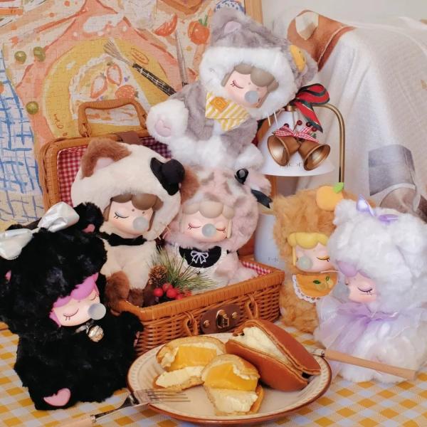 Tea Time Kitties