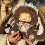 Три маленьких пушистика, два поколения кроличьих эльфов