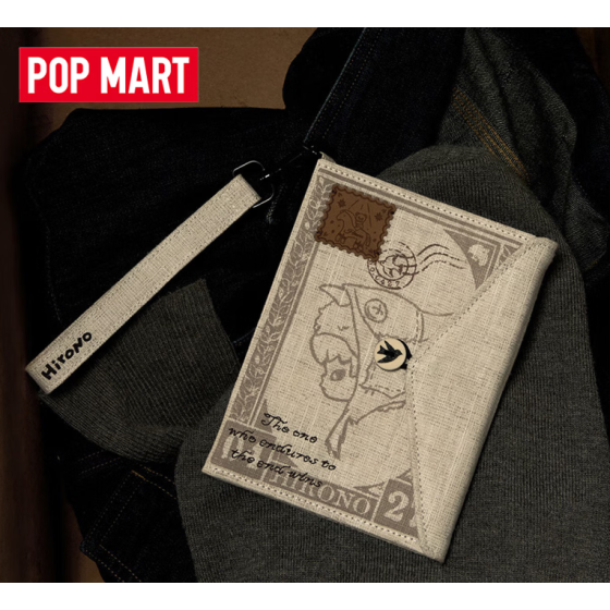 POPMART泡泡玛特Hirono雾中人系列布艺护照夹包包周边