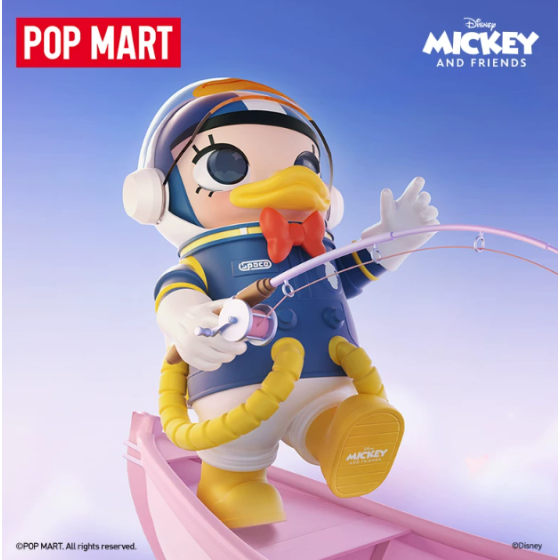 POPMART泡泡玛特MEGA SPACE MOLLY 400% 黛丝娃娃摆件