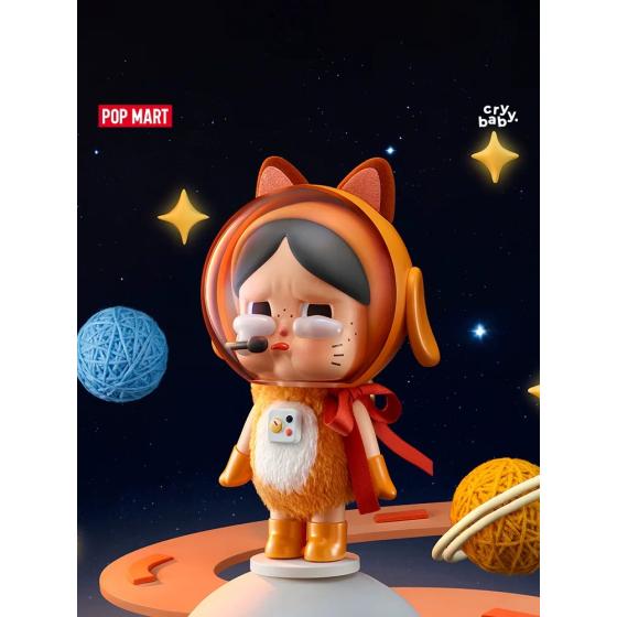 POPMART泡泡玛特Crybaby太空宇航猫手办橘色娃娃摆件