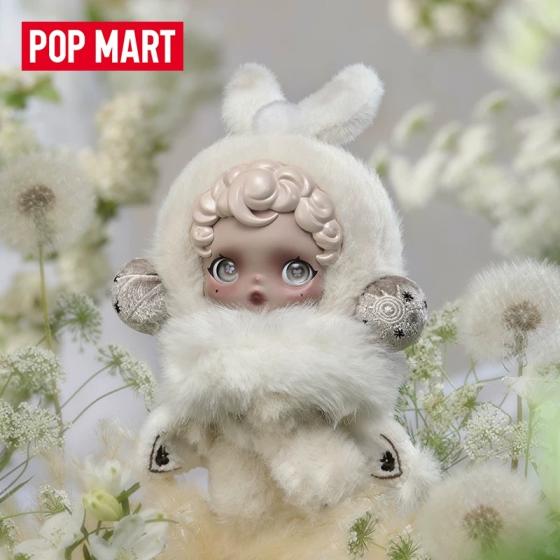 POPMART泡泡玛特SKULLPANDA光织园毛绒公仔挂件盲盒